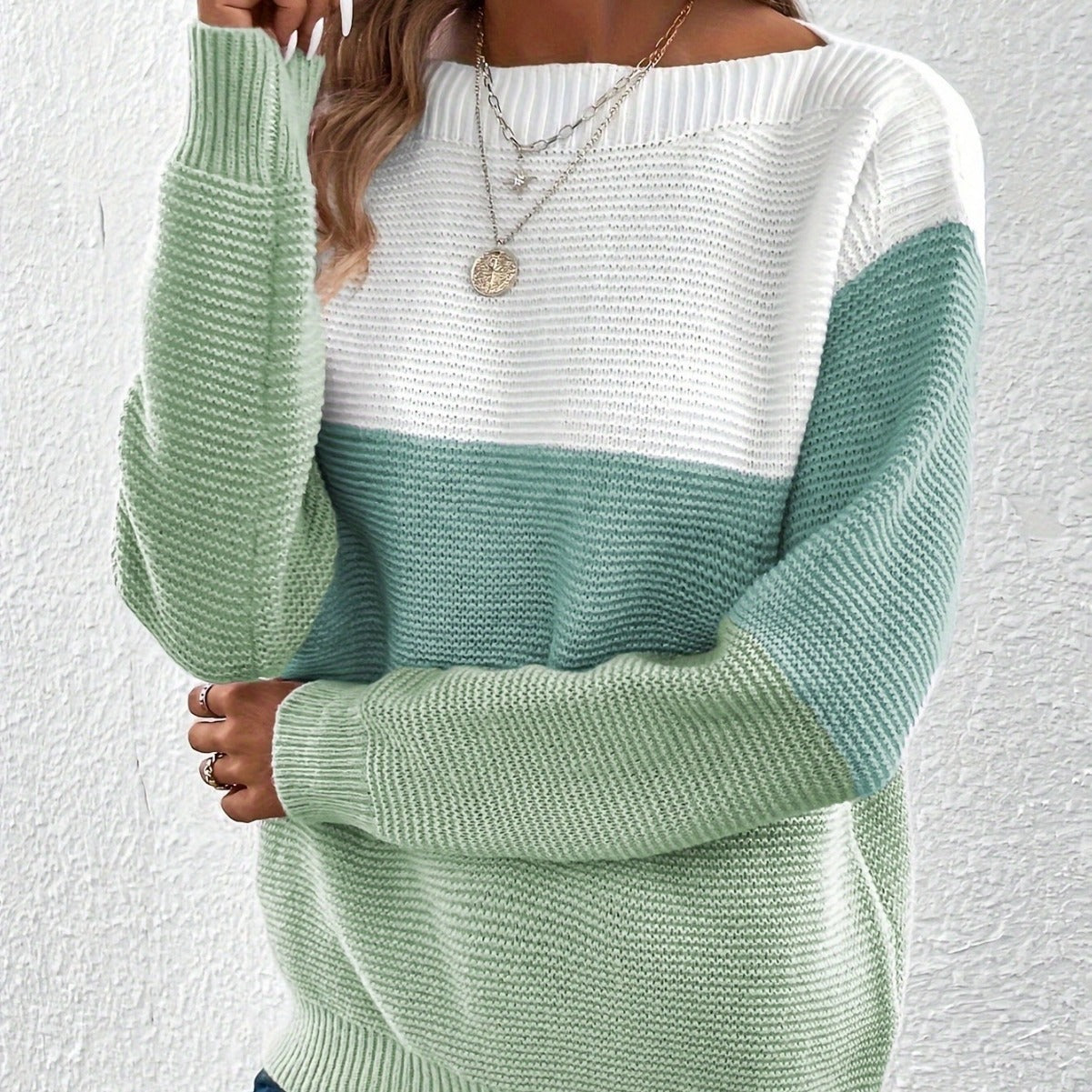 Women’s Pullover Knitted Sweater – Fashion Round Neck Splicing Loose Knit Top