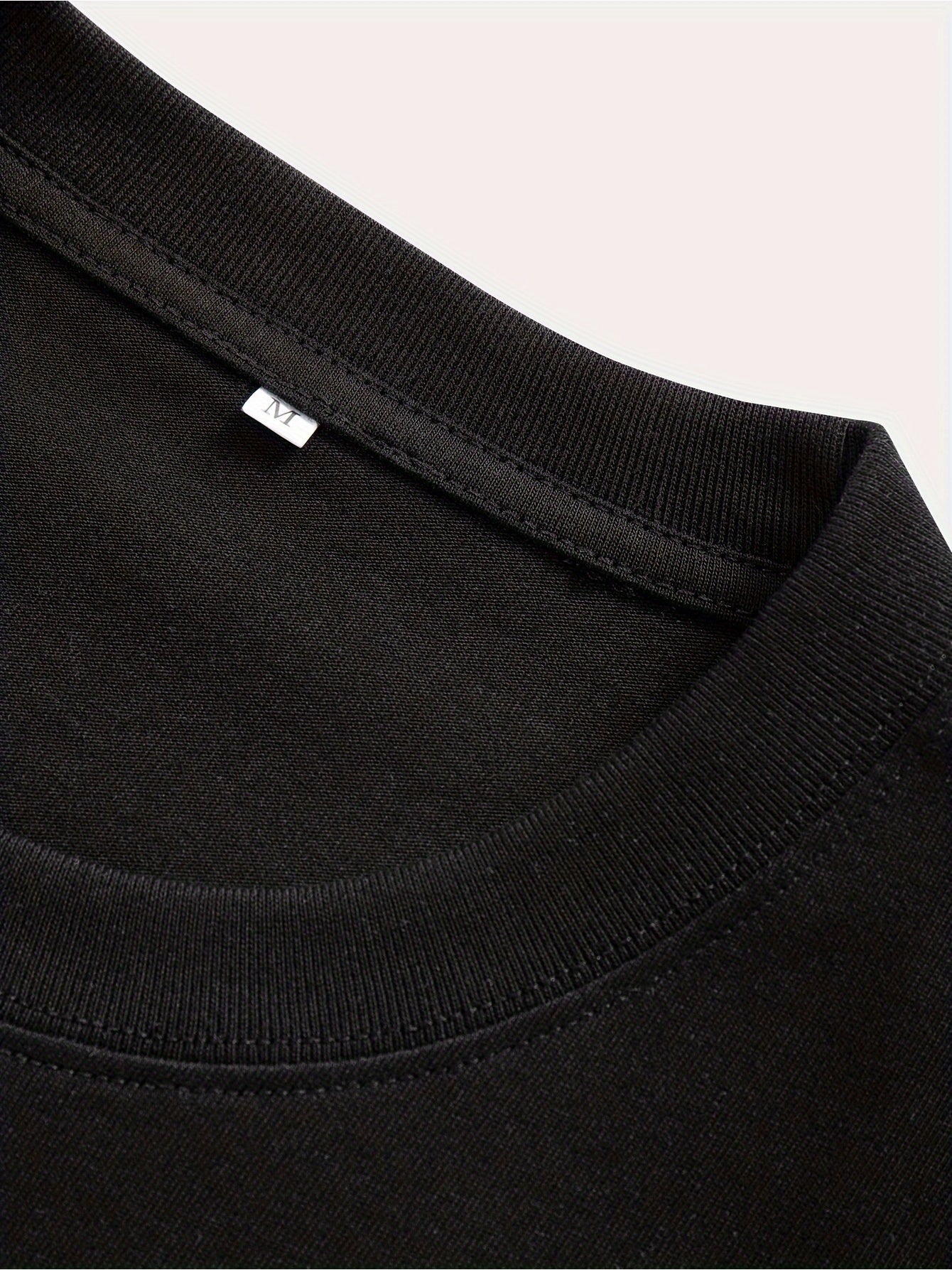 Men’s Trendy Graphic T-Shirt – Comfortable Casual Tee for Everyday Wear