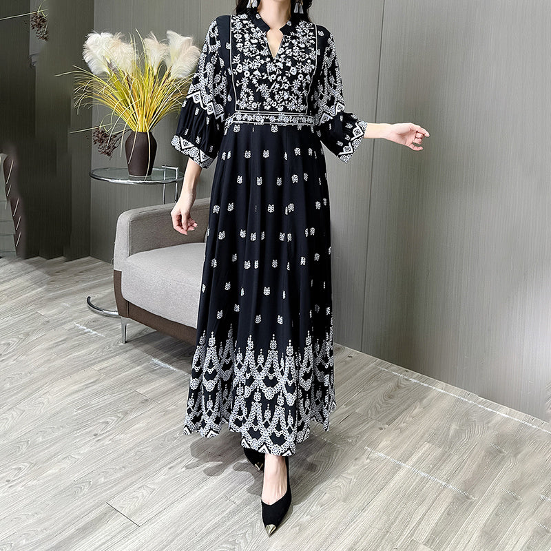 Women’s Bohemian Embroidery V-Neck Dress – Elegant 3/4 Sleeve A-Line Swing Maxi Dress