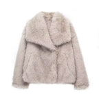 Women’s Winter Plush Coat – Thick Warm Fluffy Lapel Jacket for Casual & Chic Outfits